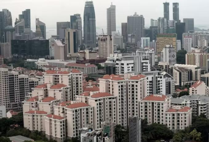 新加坡市建局预估，私人住宅价格三年来首次下跌