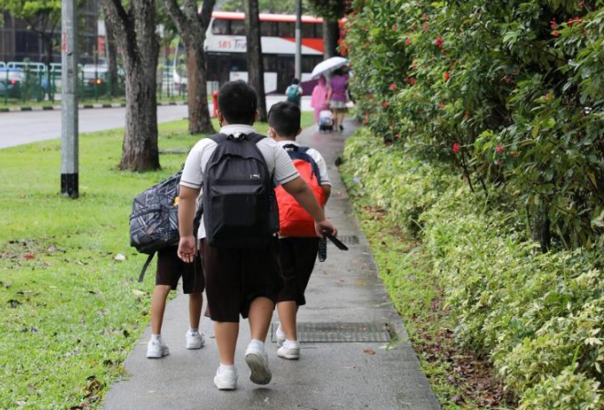 新加坡加大教育投入，超十三万名学生每年受惠